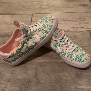 Converse Allstar Breakpoint OX Floral size 7
